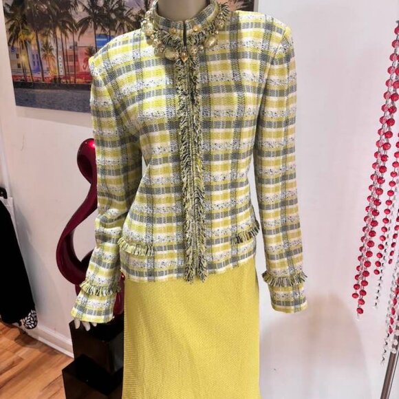 St John yellow lemon chartreuse skirt suit jacket 12 Large embellished career - Picture 1 of 3